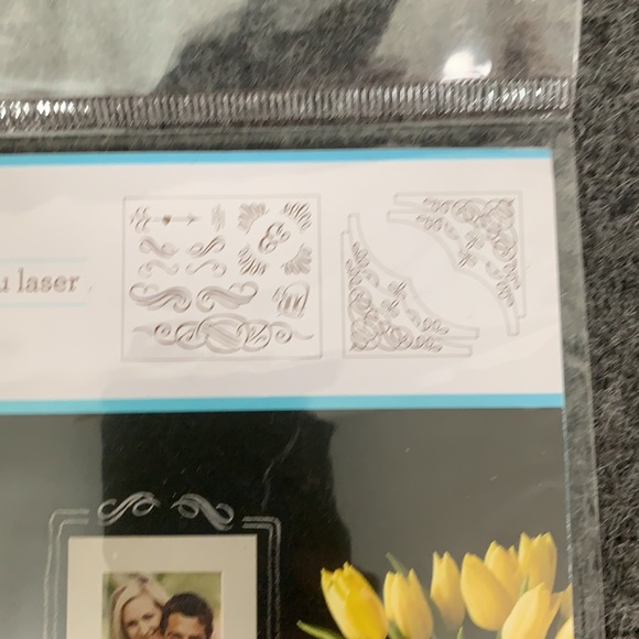 Martha Stewart Crafts Laser-cut Stencils Calligraphic Corners 19 Designs 33547 - Picture 5 of 11